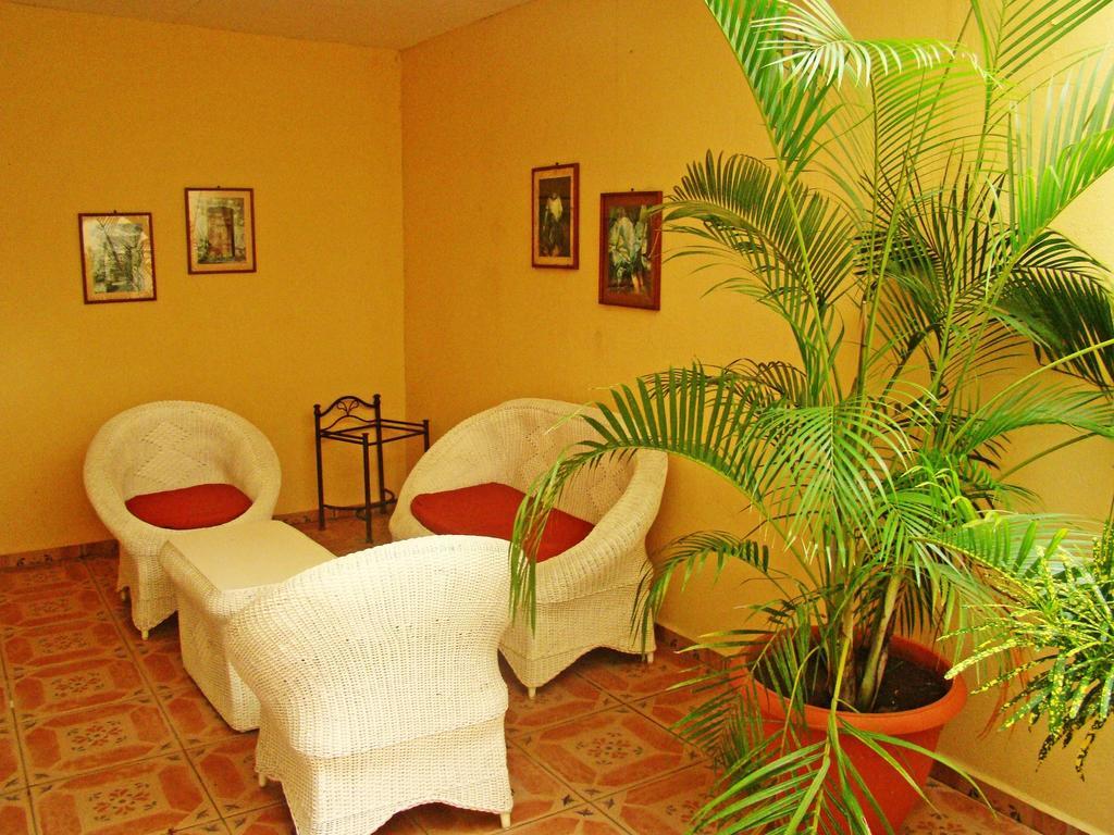 Hotel Colonnade Nicaragua Managua Habitación foto